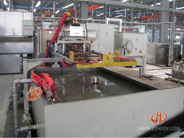 引導(dǎo)輪、驅(qū)動(dòng)輪淬火機(jī)床